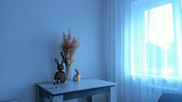 Snapshot of Orivienne chatting on September 9, 6:35 am Orivienne online show from September 9, 6:35 am