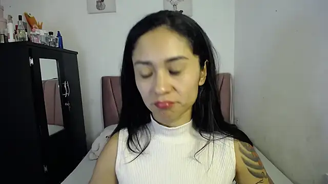 Snapshot of Liahdiaz_ chatting on July 6, 1:30 pm Liahdiaz online show from July 6, 1:30 pm