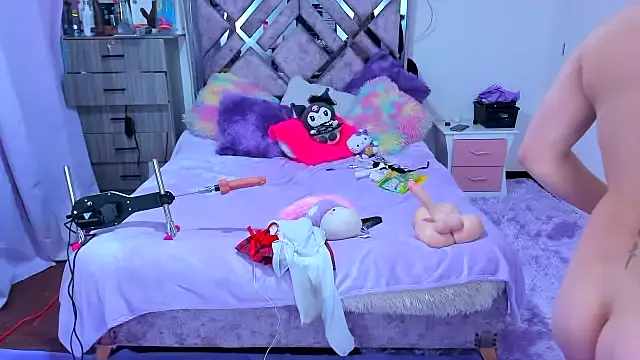 Luna Analya online show from November 28, 8:22 pm