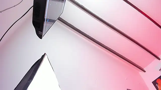 Snapshot of Rihanna_hotx chatting on February 27, 4:01 am Rihanna hotx online show from February 27, 4:01 am