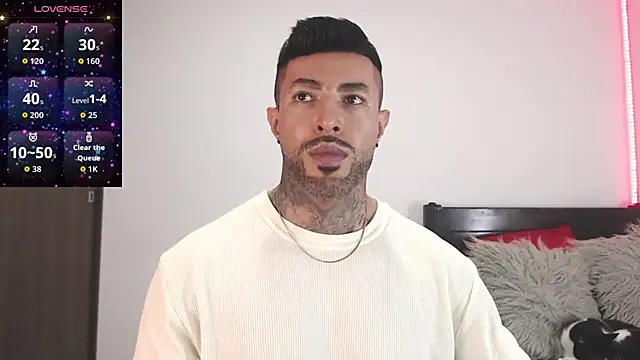 Snapshot of andrea_de_lucaa chatting on February 26, 3:16 am andrea de lucaa online show from February 26, 3:16 am