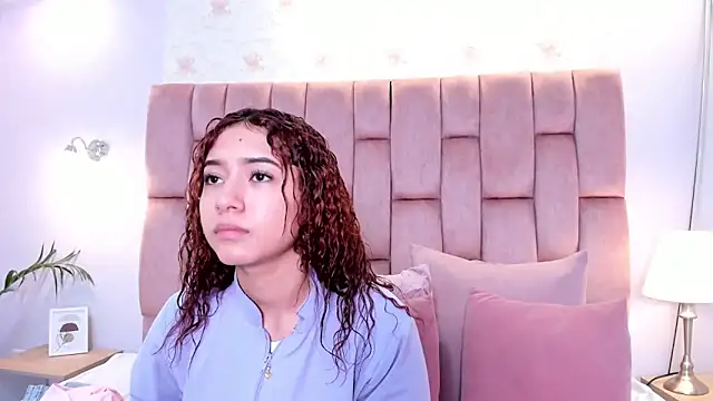 megannherrera online show from February 28, 1:56 pm