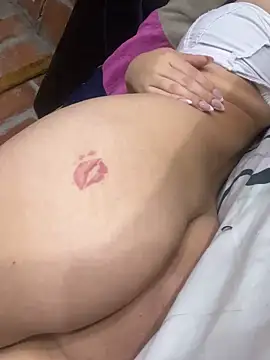 Snapshot of RAKEL37 chatting on October 18, 4:15 am RAKEL37 online show from October 18, 4:15 am