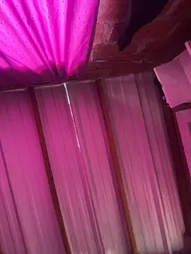 Snapshot of RAKEL37 chatting on November 6, 5:58 pm RAKEL37 online show from November 6, 5:58 pm