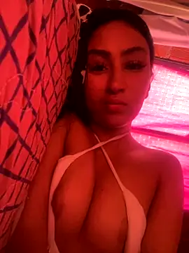 Snapshot of RAKEL37 chatting on November 25, 1:00 pm RAKEL37 online show from November 25, 1:00 pm