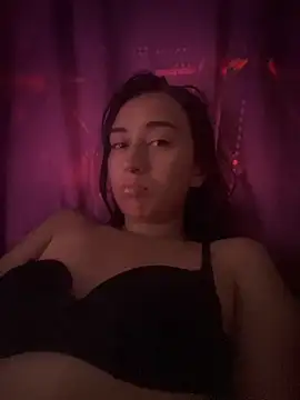 Snapshot of RAKEL37 chatting on February 11, 3:50 pm RAKEL37 online show from February 11, 3:50 pm