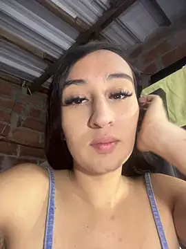 Snapshot of RAKEL37 chatting on February 20, 12:40 am RAKEL37 online show from February 20, 12:40 am