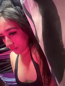 Snapshot of RAKEL37 chatting on February 28, 12:50 pm RAKEL37 online show from February 28, 12:50 pm