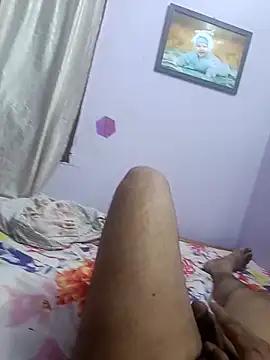 maddy3108 online show from September 12, 4:12 am