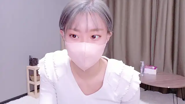 Nana  ch online show from January 8, 6:48 am