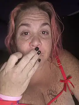 Courdles online show from October 25, 6:21 am