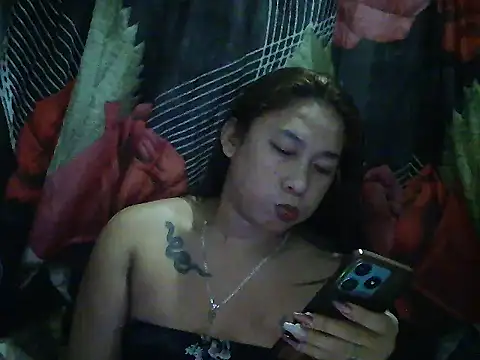 Snapshot of Wild_mhiesoo chatting on September 16, 8:54 pm Wild mhiesoo online show from September 16, 8:54 pm