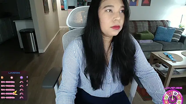 Snapshot of SHEILYN_ chatting on March 3, 3:34 am SHEILYN online show from March 3, 3:34 am