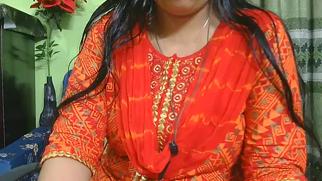 Snapshot of fairy_queen07 chatting on June 16, 7:05 pm fairy queen07 online show from June 16, 7:05 pm