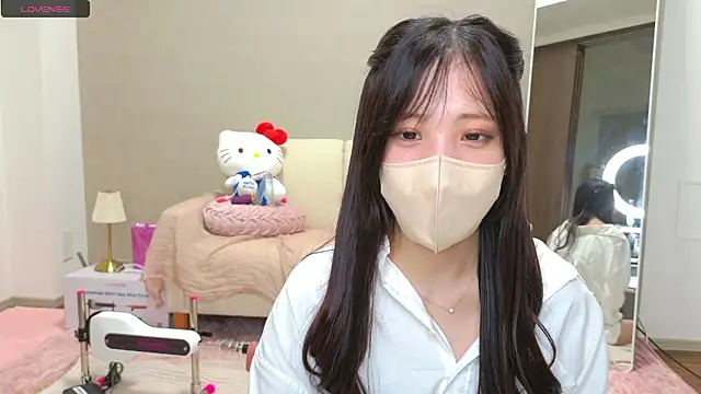 Snapshot of riri__nyan_o0 chatting on June 28, 1:39 pm riri nyan o0 online show from June 28, 1:39 pm