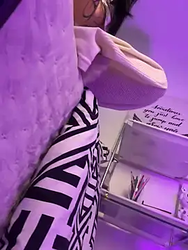 AriaBlush 18 online show from September 29, 11:31 pm