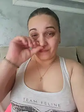 PalomaDesireee online show from February 2, 6:34 am