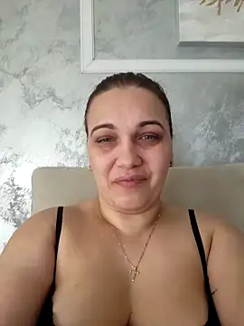 PalomaDesireee online show from February 25, 8:35 am