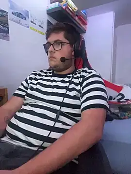 fuckbuddy6789 online show from October 20, 4:29 pm