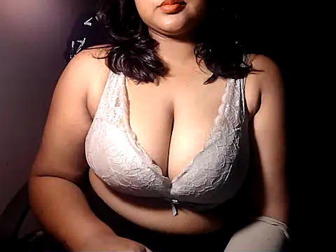 PatnakiRitu1 online show from September 14, 4:06 pm