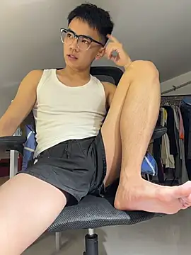 Snapshot of XTTX49 chatting on July 18, 3:05 pm XTTX49 online show from July 18, 3:05 pm