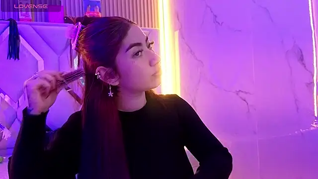 Sophia tf online show from March 31, 8:09 pm