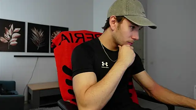 Ethan Fyre online show from September 25, 1:37 pm