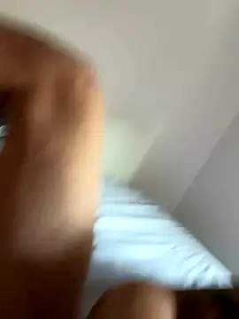 Snapshot of davidxxx099 chatting on December 3, 2:37 pm davidxxx099 online show from December 3, 2:37 pm