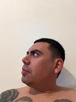 davidxxx099 online show from April 21, 10:45 pm