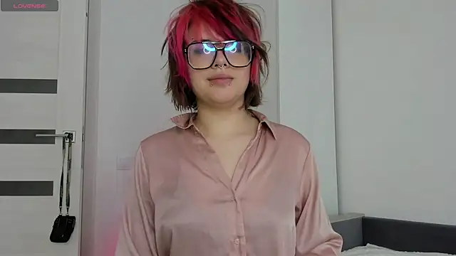 VerniceEngelking online show from June 26, 6:40 am