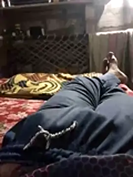 Snapshot of premdas77 chatting on April 6, 9:43 am premdas77 online show from April 6, 9:43 am