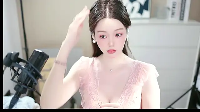 Snapshot of abbyli12 chatting on November 7, 4:07 pm abbyli12 online show from November 7, 4:07 pm