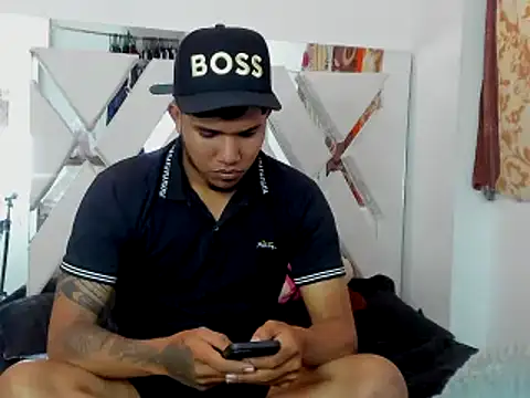 klever haston online show from December 1, 11:10 pm