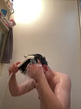 Snapshot of shin0689 chatting on February 22, 11:47 pm shin0689 online show from February 22, 11:47 pm