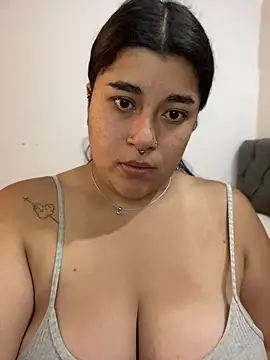 Tokio Sakura online show from July 3, 4:57 pm