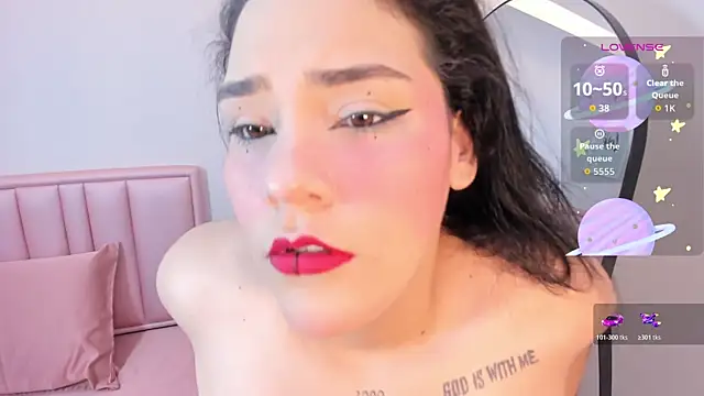 TIFFANY GLOW   online show from December 5, 4:58 pm