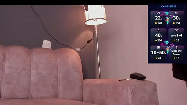 StephanMyers online show from October 9, 1:20 pm