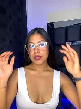 Kendra C online show from October 19, 10:32 pm