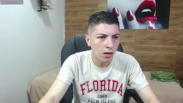 taner king online show from October 22, 2:56 am