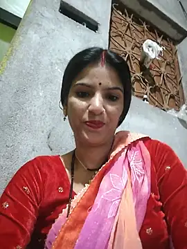 Snapshot of Riya_jaan12 chatting on July 6, 8:11 am Riya jaan12 online show from July 6, 8:11 am