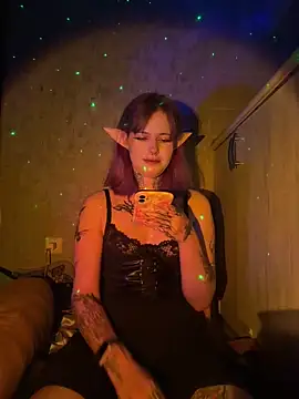 n1ghtcloud online show from October 26, 9:31 pm