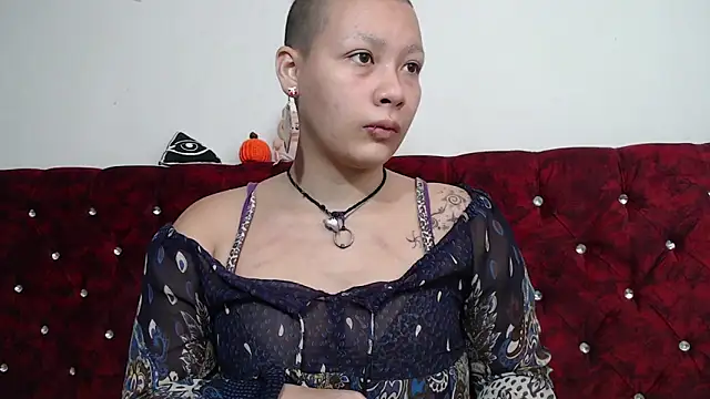 Cherry vald online show from November 2, 12:18 pm