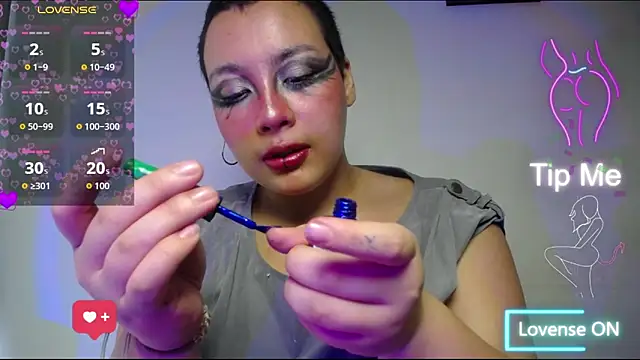Snapshot of Cherry_vald chatting on June 5, 3:40 pm Cherry vald online show from June 5, 3:40 pm