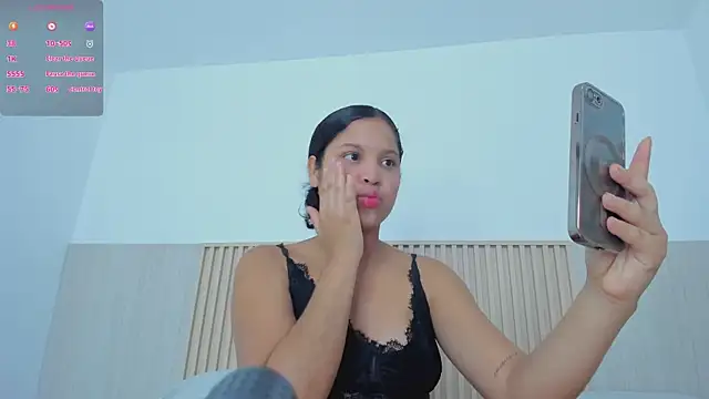 Snapshot of alena_brown_ chatting on November 10, 3:16 am alena brown online show from November 10, 3:16 am