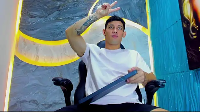 Jeff Brunno  online show from September 20, 5:41 am