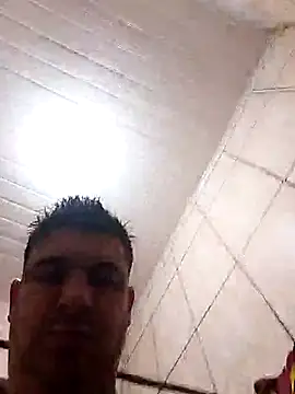 Snapshot of branquinho3 chatting on February 2, 2:10 am branquinho3 online show from February 2, 2:10 am