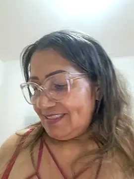 Vickysweeeettt online show from April 1, 9:12 pm