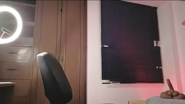 MiaCollinssx online show from March 6, 12:45 pm