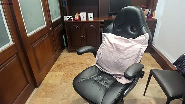 SexyRachel  online show from October 28, 12:41 pm