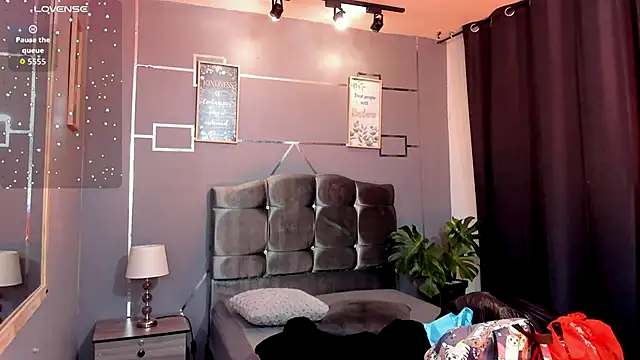 Snapshot of Lilith_morgan01 chatting on October 7, 11:51 am Lilith morgan01 online show from October 7, 11:51 am